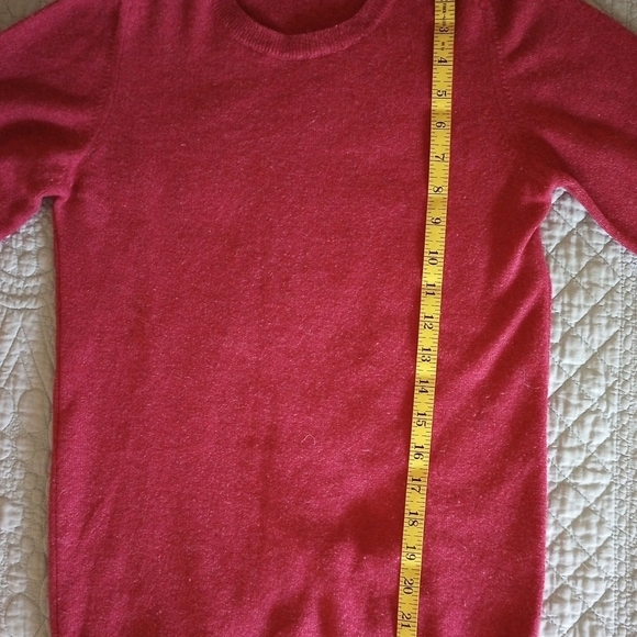 Up-Cycled Brora Scottish Cashmere Crewneck Sweater Dark Berry Pink - Picture 10 of 13